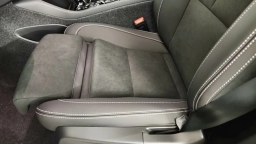 Volvo XC40 Ultra Black Edition B5 AWD 2026