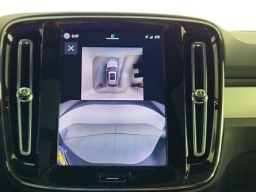 Volvo XC40 Ultra Black Edition B5 AWD 2026