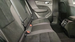 Volvo XC40 Ultra Black Edition B5 AWD 2026