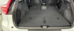 Volvo XC40 Ultra Black Edition B5 AWD 2026