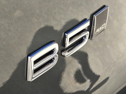 Volvo XC40 Core B5 AWD 2026