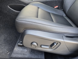 Volvo XC40 Core B5 AWD 2026