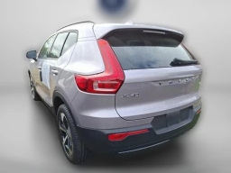 Volvo XC40 Core B5 AWD 2026