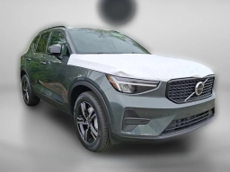 Volvo XC40 Core B5 AWD 2026