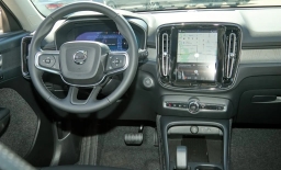 Volvo XC40 Core B5 AWD 2026