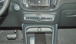Volvo XC40 Core B5 AWD 2026
