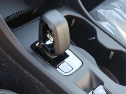 Volvo XC40 Core B5 AWD 2026