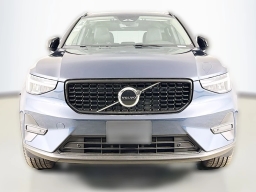 Volvo XC40 Core B5 AWD 2026