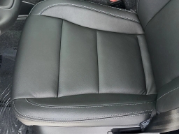 Volvo XC40 Core B5 AWD 2026