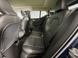 Volvo XC40 Core B5 AWD 2026