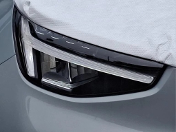 Volvo XC40 Core B5 AWD 2026