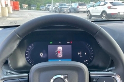 Volvo XC40 Core B5 AWD 2026