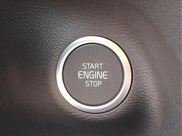 Volvo XC40 Core B5 AWD 2026