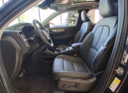 Volvo XC40 Core B5 AWD 2026