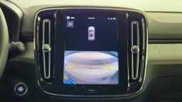 Volvo XC40 Core B5 AWD 2026