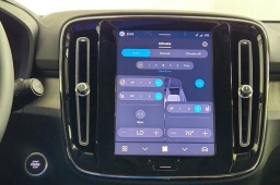 Volvo XC40 Core B5 AWD 2026