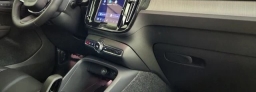 Volvo XC40 Core B5 AWD 2026