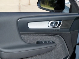 Volvo XC40 Ultra B5 AWD 2026