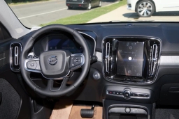 Volvo XC40 Ultra B5 AWD 2026