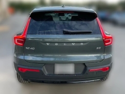 Volvo XC40 Ultra B5 AWD 2026