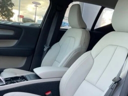 Volvo XC40 Ultra B5 AWD 2026
