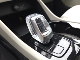 Volvo XC40 Ultra B5 AWD 2026