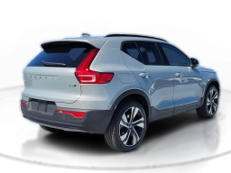 Volvo XC40 Ultra B5 AWD 2026