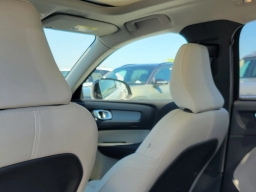 Volvo XC40 Ultra B5 AWD 2026
