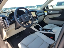 Volvo XC40 Ultra B5 AWD 2026