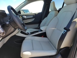 Volvo XC40 Ultra B5 AWD 2026