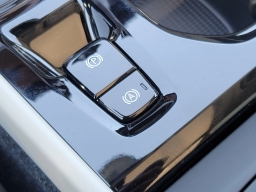 Volvo XC40 Ultra B5 AWD 2026