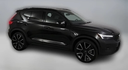 Volvo XC40 Ultra B5 AWD 2026