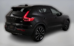 Volvo XC40 Ultra B5 AWD 2026