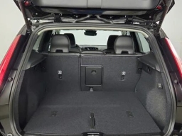 Volvo XC40 Ultra B5 AWD 2026