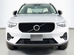 Volvo XC40 Ultra B5 AWD 2026