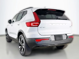 Volvo XC40 Ultra B5 AWD 2026