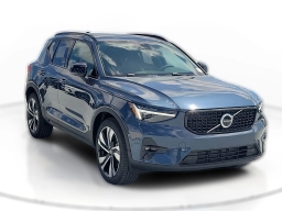 Volvo XC40 Ultra B5 AWD 2026