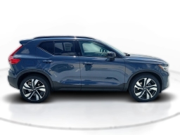 Volvo XC40 Ultra B5 AWD 2026