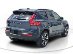 Volvo XC40 Ultra B5 AWD 2026
