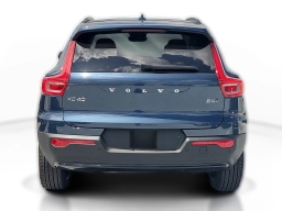 Volvo XC40 Ultra B5 AWD 2026