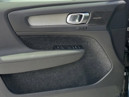 Volvo XC40 Ultra B5 AWD 2026