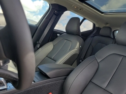 Volvo XC40 Ultra B5 AWD 2026