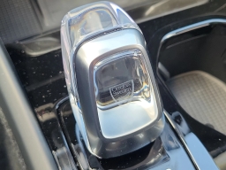 Volvo XC40 Ultra B5 AWD 2026