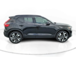 Volvo XC40 Ultra B5 AWD 2026