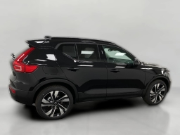 Volvo XC40 Ultra B5 AWD 2026