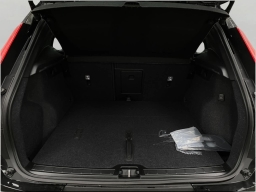 Volvo XC40 Ultra B5 AWD 2026