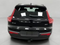 Volvo XC40 Ultra B5 AWD 2026