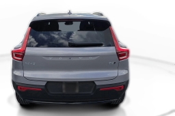 Volvo XC40 Ultra B5 AWD 2026