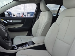 Volvo XC40 Ultra B5 AWD 2026