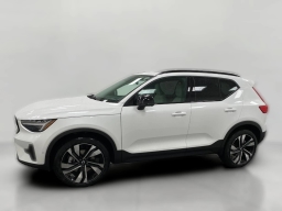 Volvo XC40 Ultra B5 AWD 2026